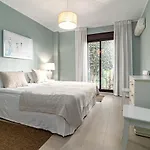 Apartment Amazing 2-bedroom Retreat In Nueva Andalucia, Steps From Centro Plaza