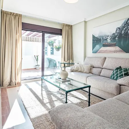 Amazing 2-bedroom Retreat In Nueva Andalucia, Steps From Centro Plaza * מארבלה