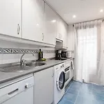 شقة Amazing 2-bedroom Retreat In Nueva Andalucia, Steps From Centro Plaza *